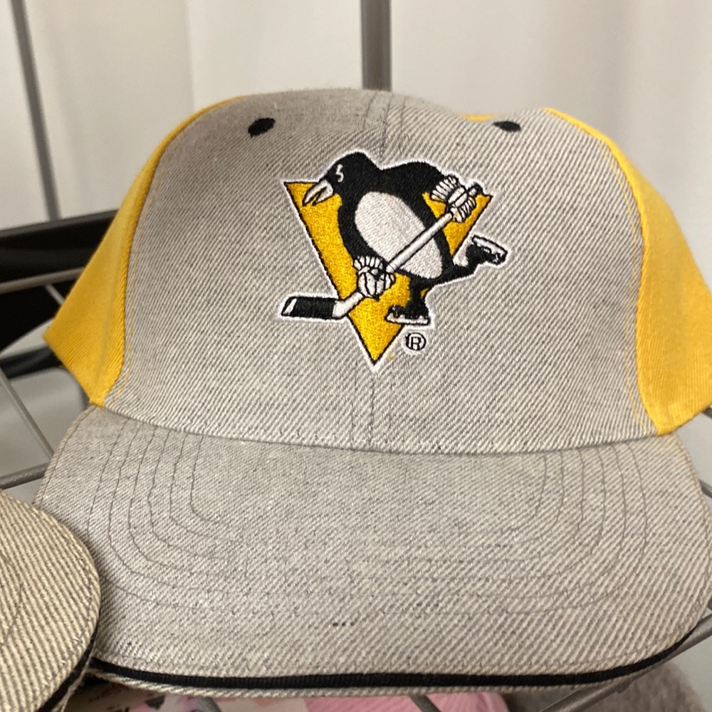 Pittsburgh Penguins Ball Cap NWOT 2018